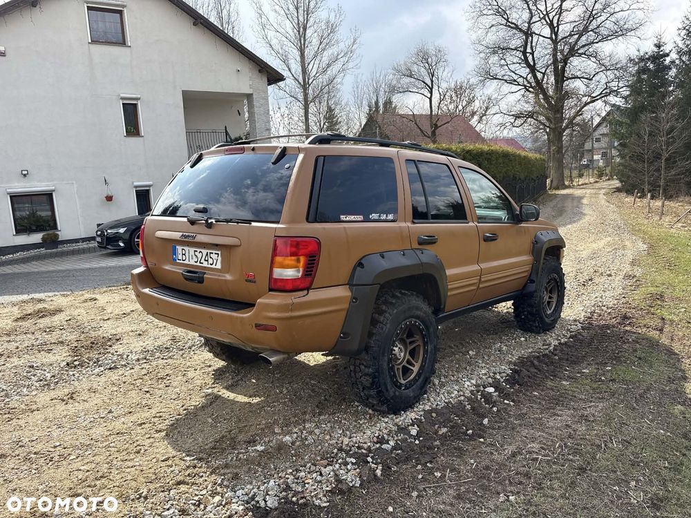 Jeep Grand Cherokee - 3