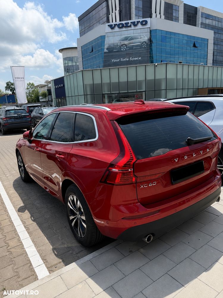 Volvo XC 60 D4 Geartronic Momentum Pro - 5