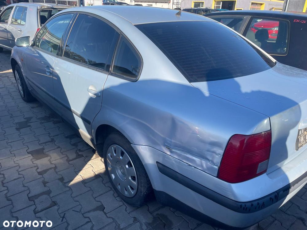 VW PASSAT B5 na części!!! Kolor : LB7Z - 3
