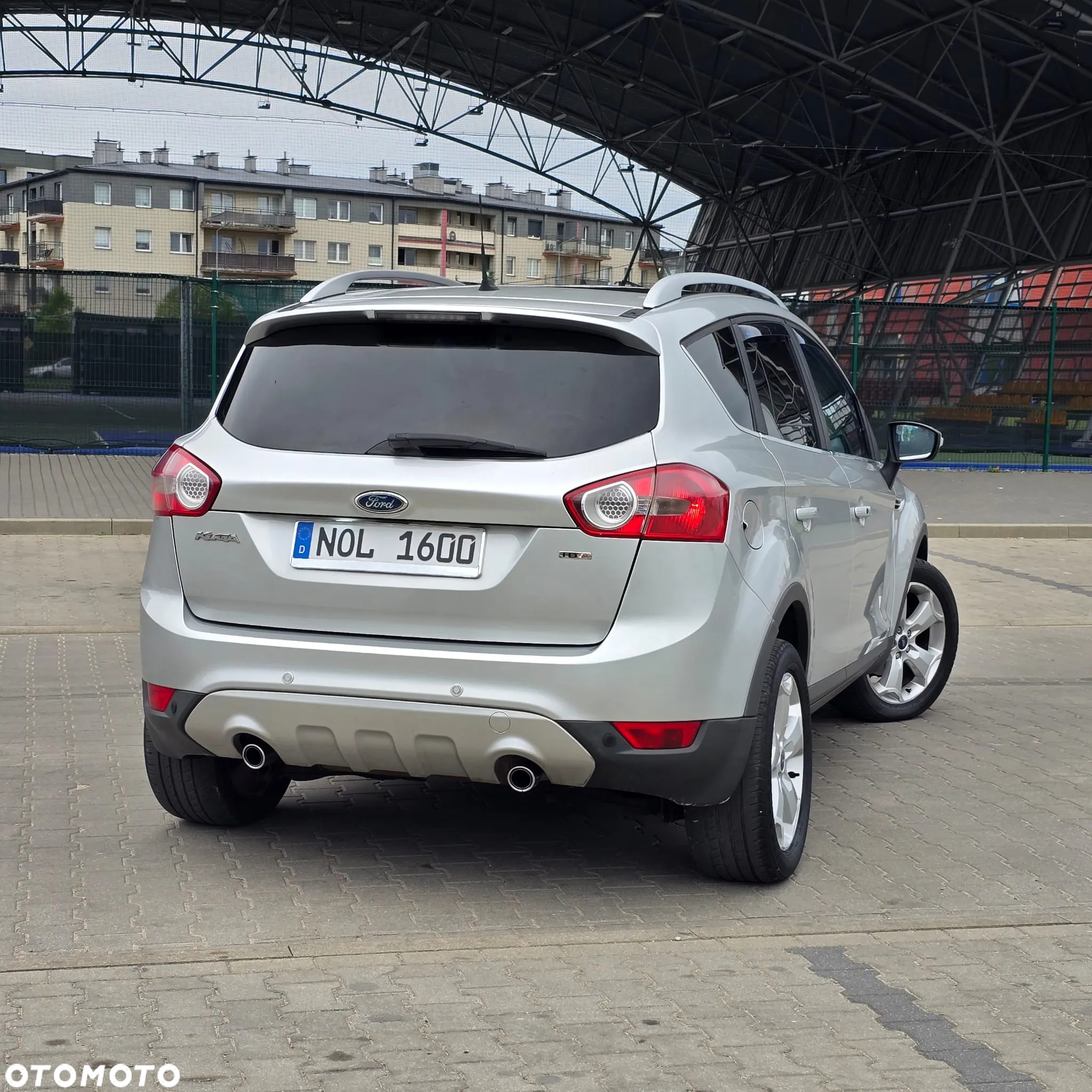 Ford Kuga 2.0 TDCi FWD Titanium - 6