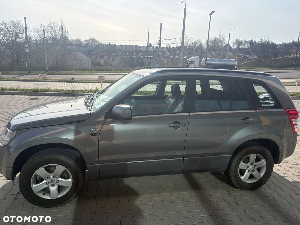 Suzuki Grand Vitara - 3