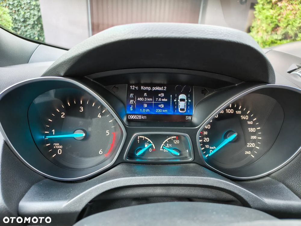 Ford Kuga - 20