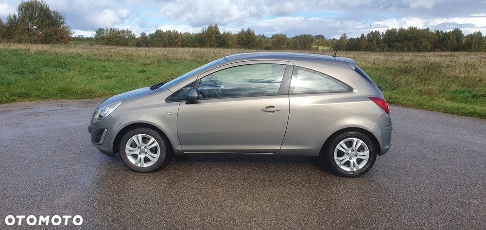 Opel Corsa - 2