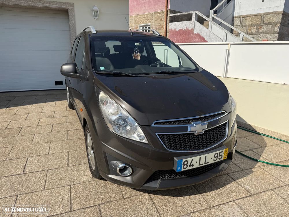 Chevrolet Spark 1.2 LT Bi-Fuel - 1