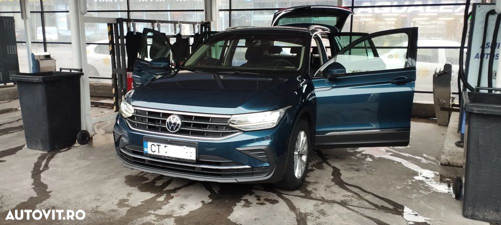 Volkswagen Tiguan 1.5 TSI ACT DSG Comfortline - 26