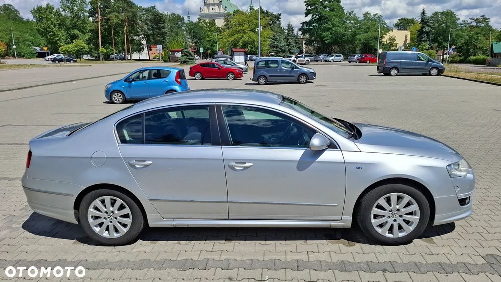 Volkswagen Passat 1.8 TSI Comfortline - 6