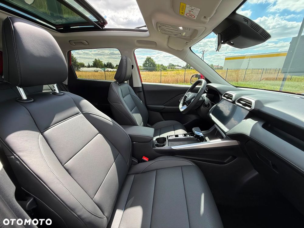 MG ZS Hybrid+ - 15