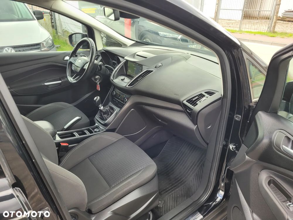 Ford C-MAX - 16