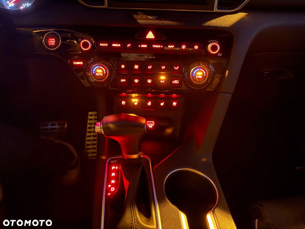 Kia Sportage 2.0 CRDI GT Line 4WD - 22