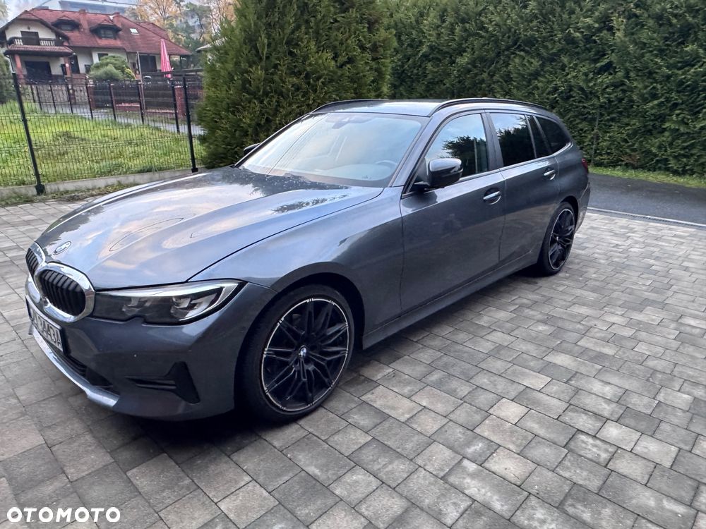 BMW Seria 3 320d xDrive Sport Line Shadow sport - 13