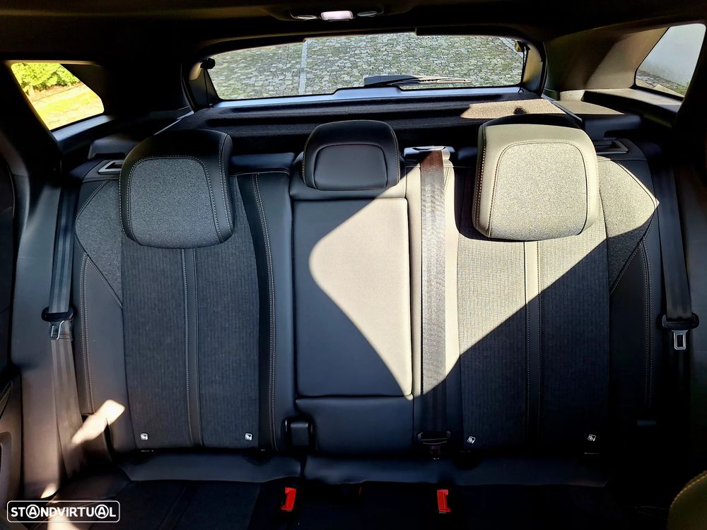 Peugeot 3008 1.2 PureTech GT Line - 54