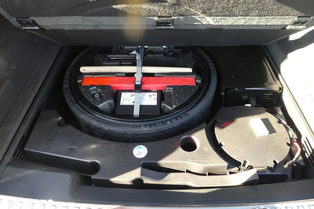 Audi Q8 55 TFSI mHEV Quattro Tiptronic - 34