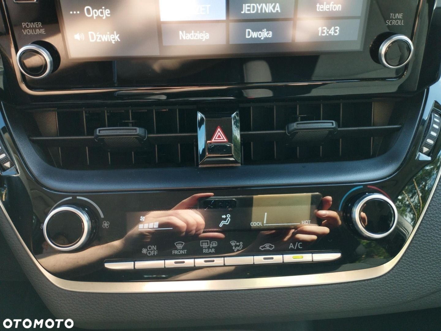 Toyota Corolla - 19