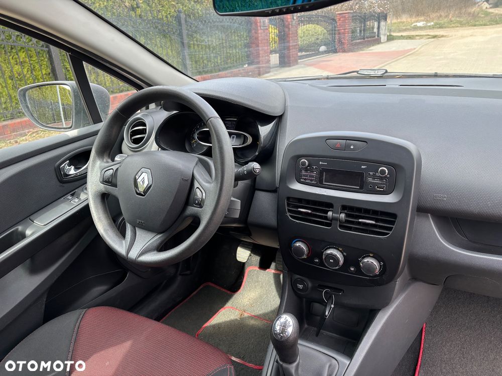 Renault Clio - 7