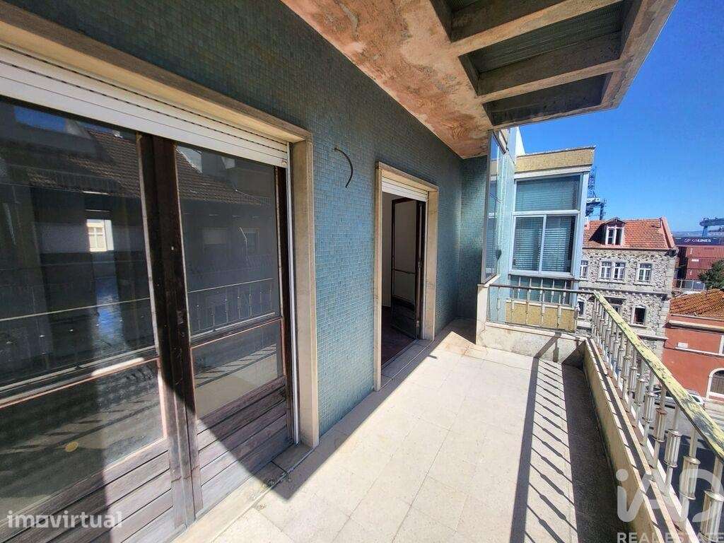 Apartamento T2 em Beato - Grande imagem: 3/32