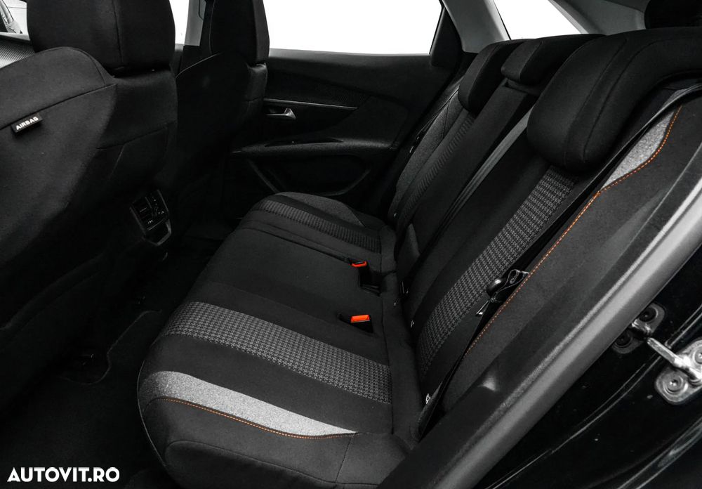 Peugeot 3008 1.5 BlueHDI 130 EAT8 Allure Pack - 15