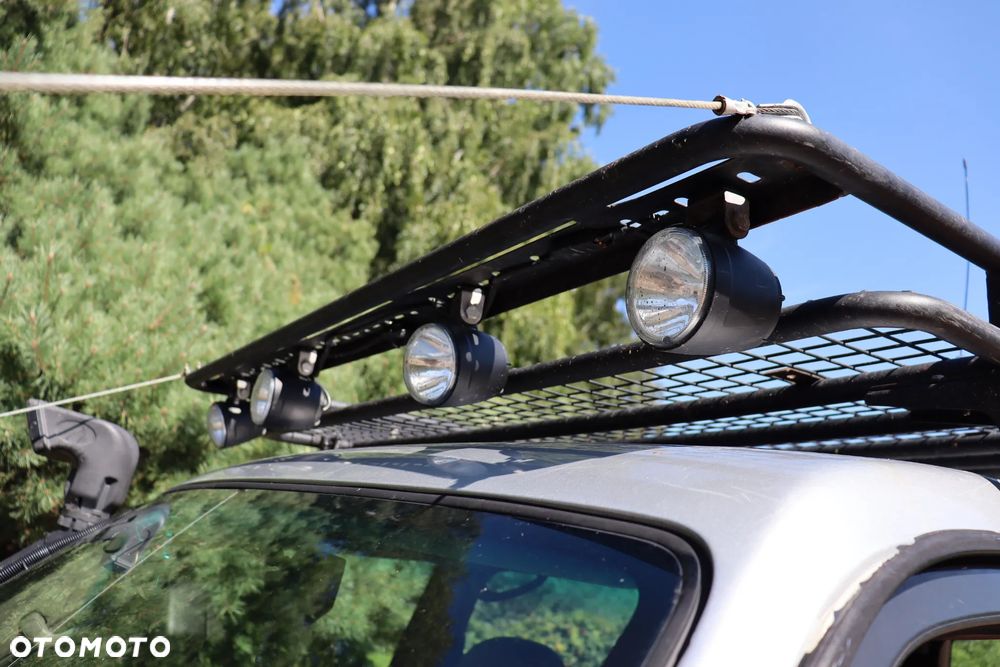 Toyota Land Cruiser - 7