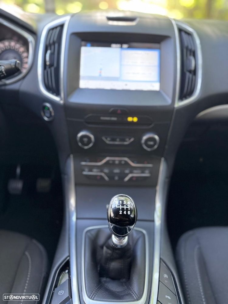 Ford S-Max 2.0 TDCi Titanium - 28