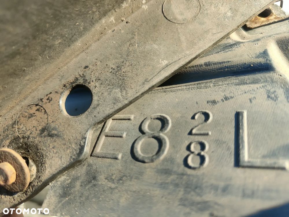 BMW E82 Nadkole przednie lewe krótkie M-Pakiet - 3