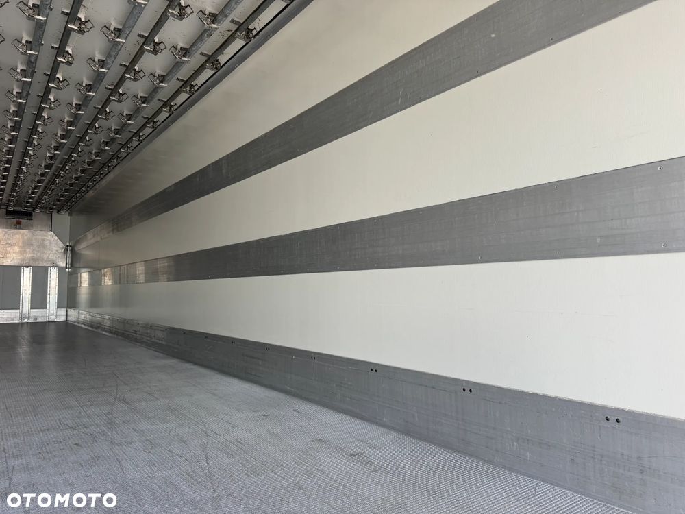 Krone Hakowa, Thermo King SLXi 400 - 15