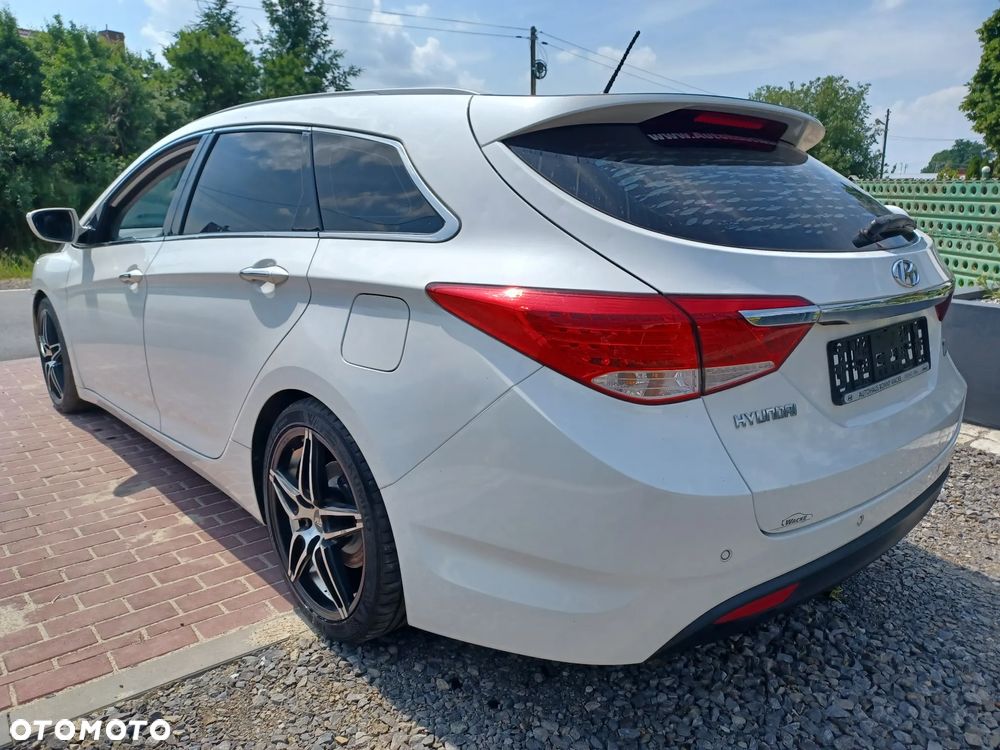 Hyundai i40 1.6 GDI BlueDrive Comfort - 14