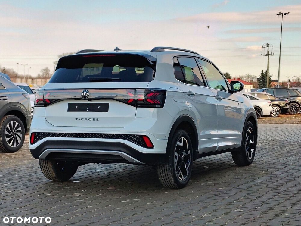 Volkswagen T-Cross 1.0 TSI R-Line Plus DSG - 8