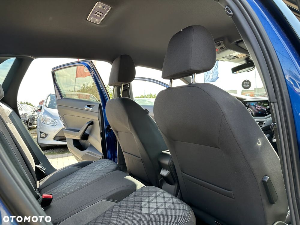 Volkswagen Polo - 26