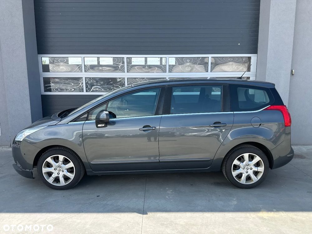 Peugeot 5008 1.6 HDi Premium - 9