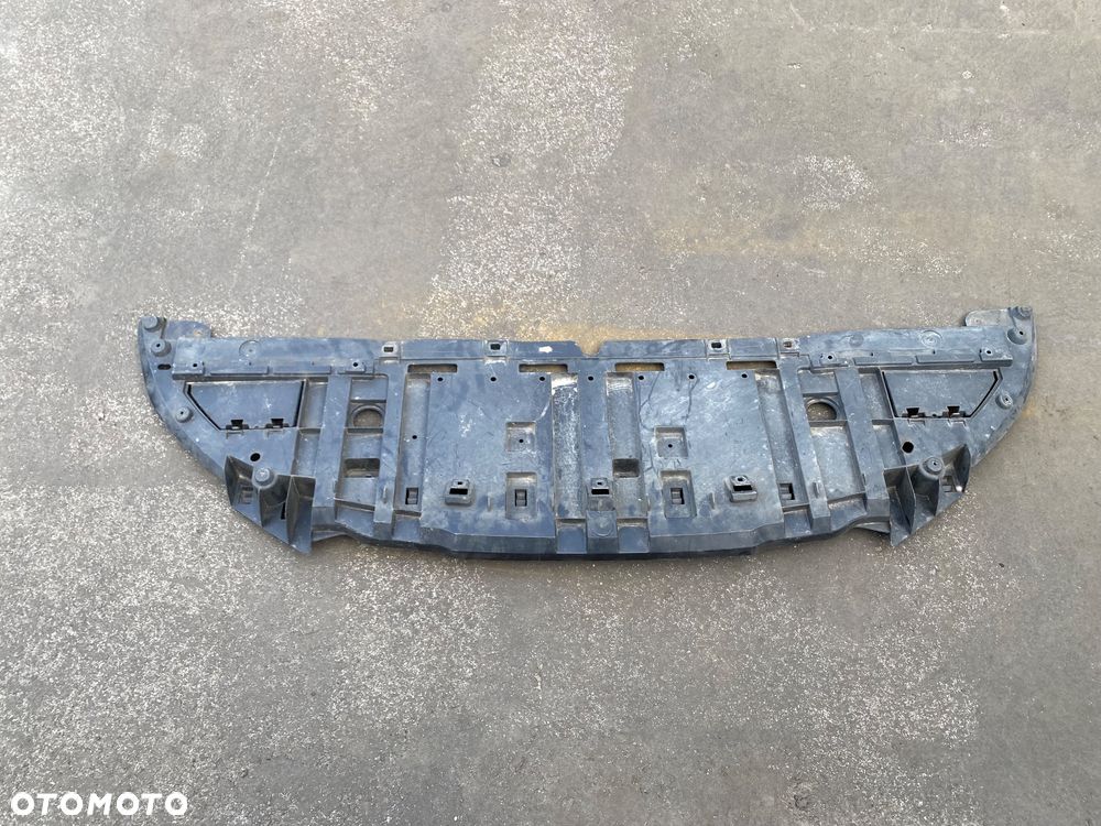 RENAULT CAPTUR 1 I ORYGINALNA OSŁONA PŁYTA ZDERZAKA przedniego POD ZDERZAK PRZEDNI PRZÓD OBUDOWA OSŁONA SILNIKA  PODŁOGA POD SILNIK  620920067R - 2