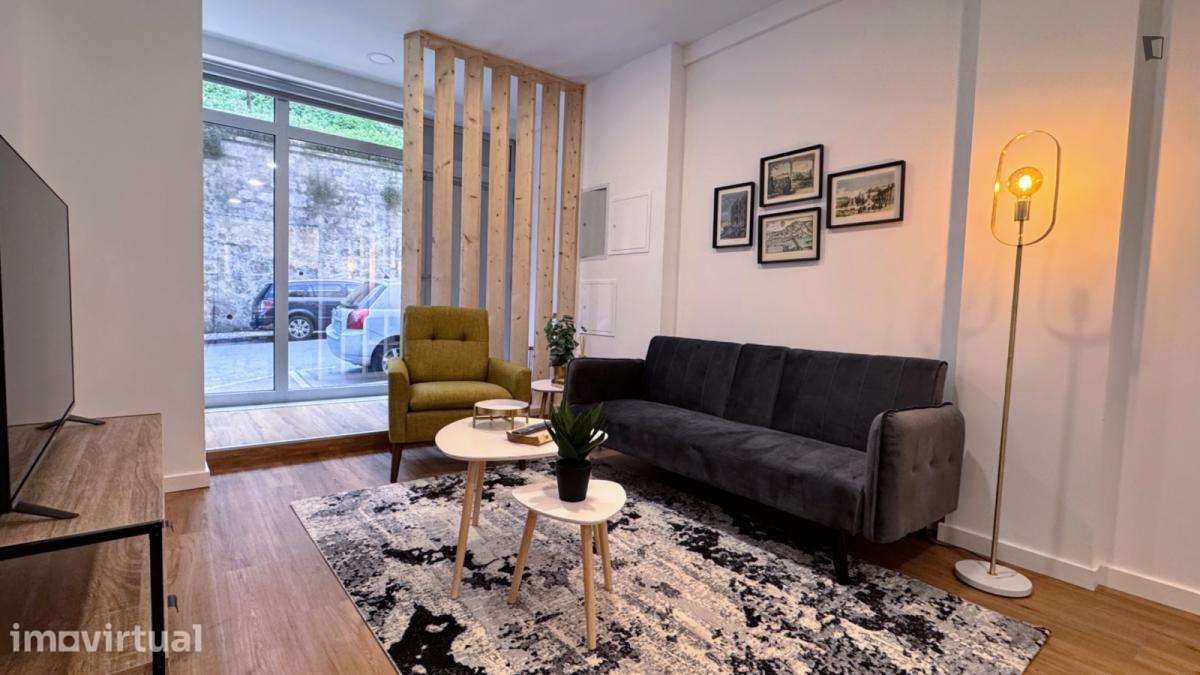 Quarto - localizado em Alta Universitária Coimbra - Grande imagem: 2/11