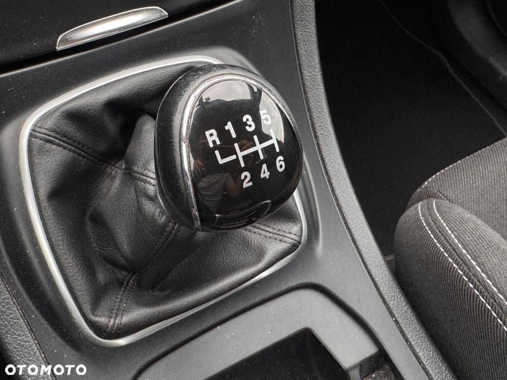 Ford S-Max - 30