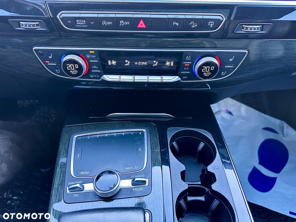 Audi Q7 - 20