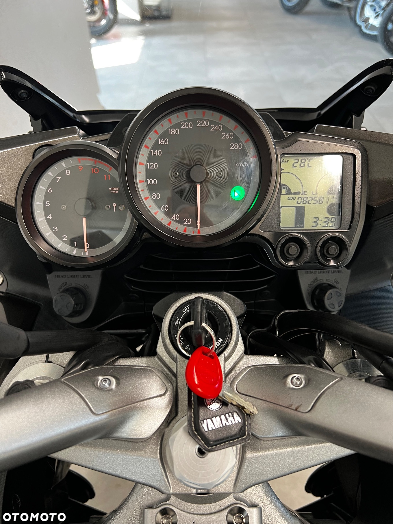 Yamaha FJR - 9