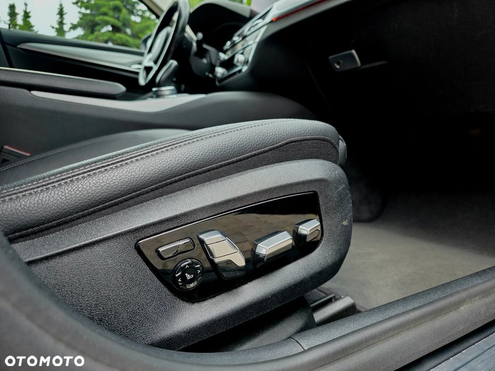 BMW Seria 5 520d mHEV Luxury Line - 19