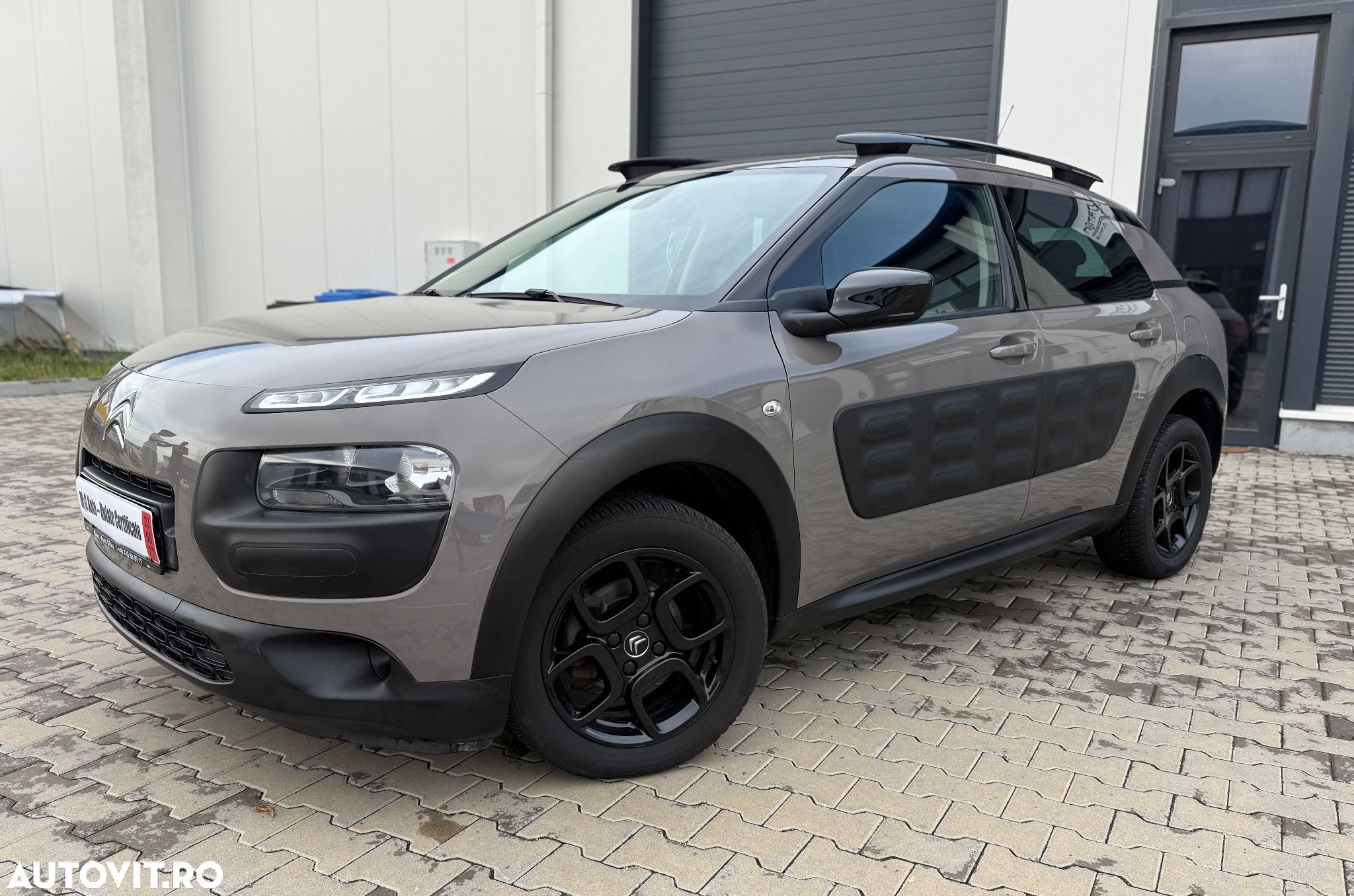 Citroën C4 Cactus PureTech 82 Feel Edition - 1