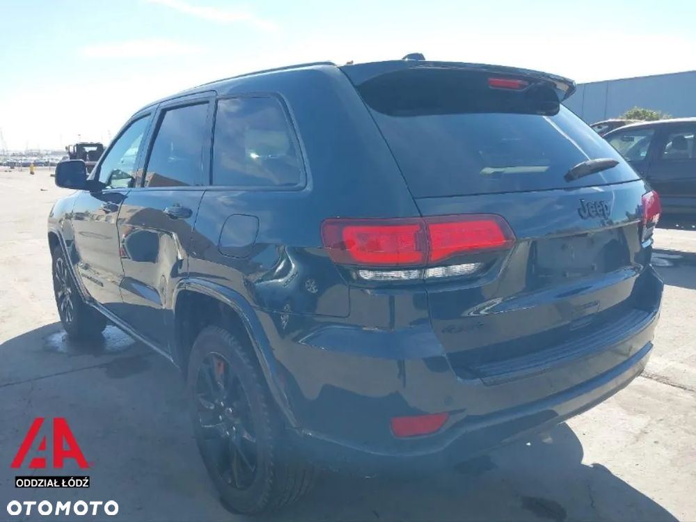 Jeep Grand Cherokee - 5