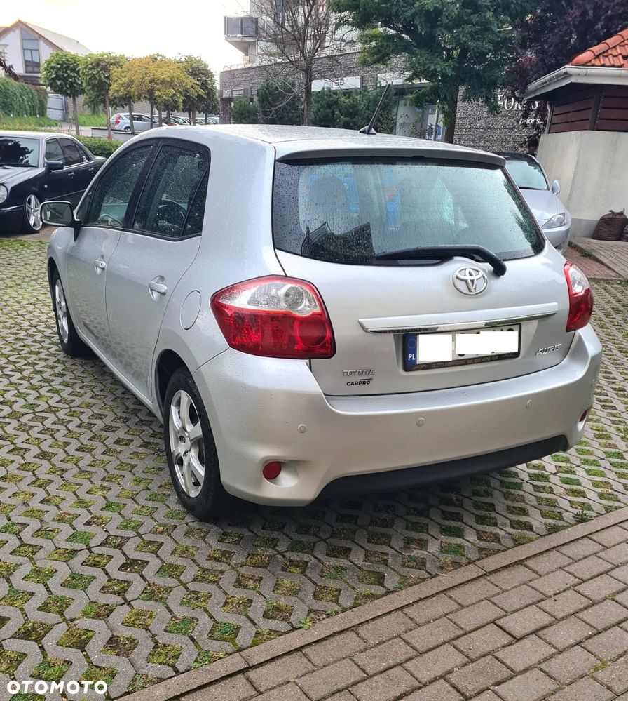 Toyota Auris - 4