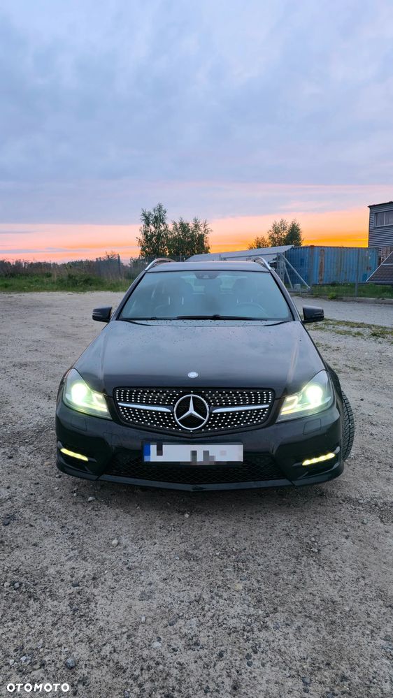 Mercedes-Benz Klasa C 250 CDI 4Matic 7G-TRONIC Avantgarde Edition - 6