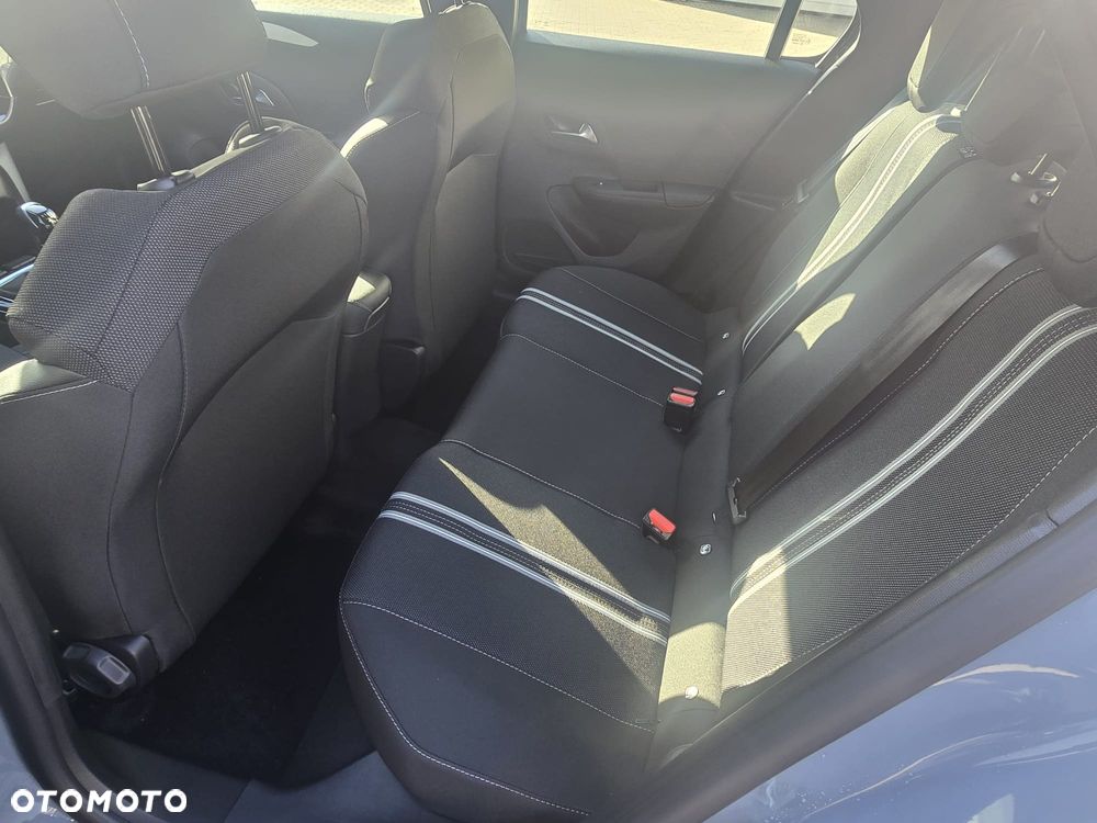 Opel Corsa 1.2 GS S&S - 6