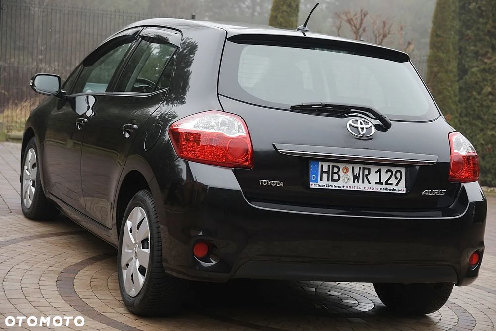 Toyota Auris - 5