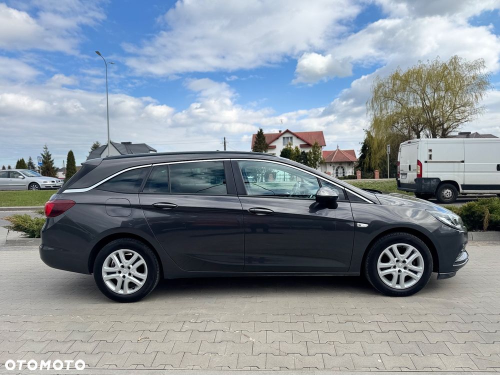Opel Astra - 9