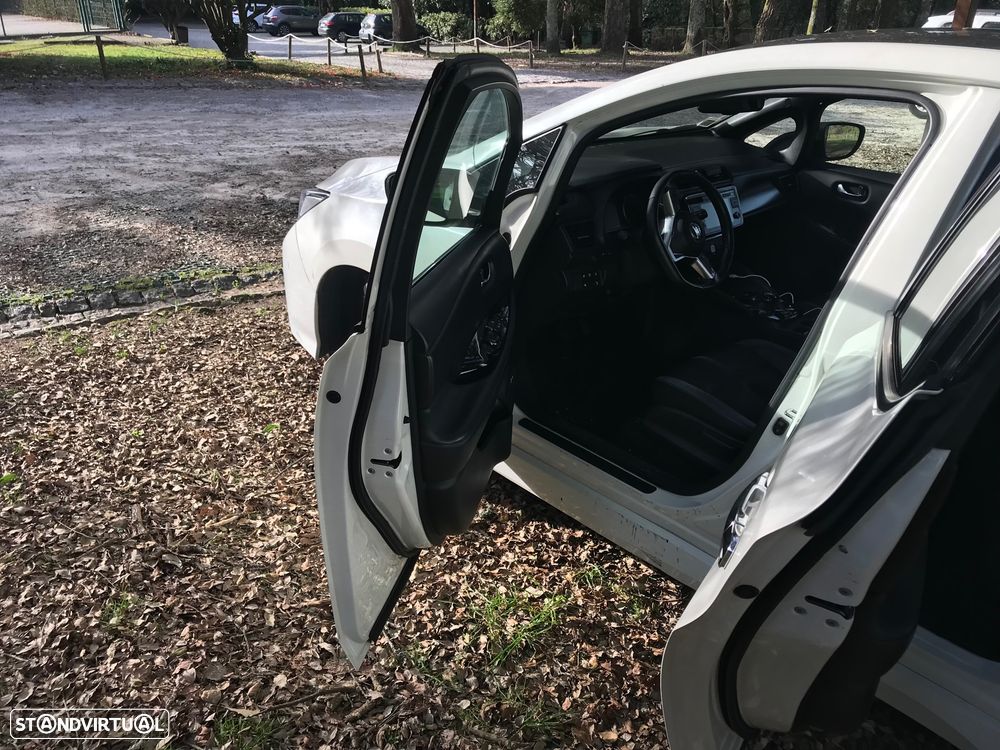Nissan Leaf 40 kWh Tekna - 8