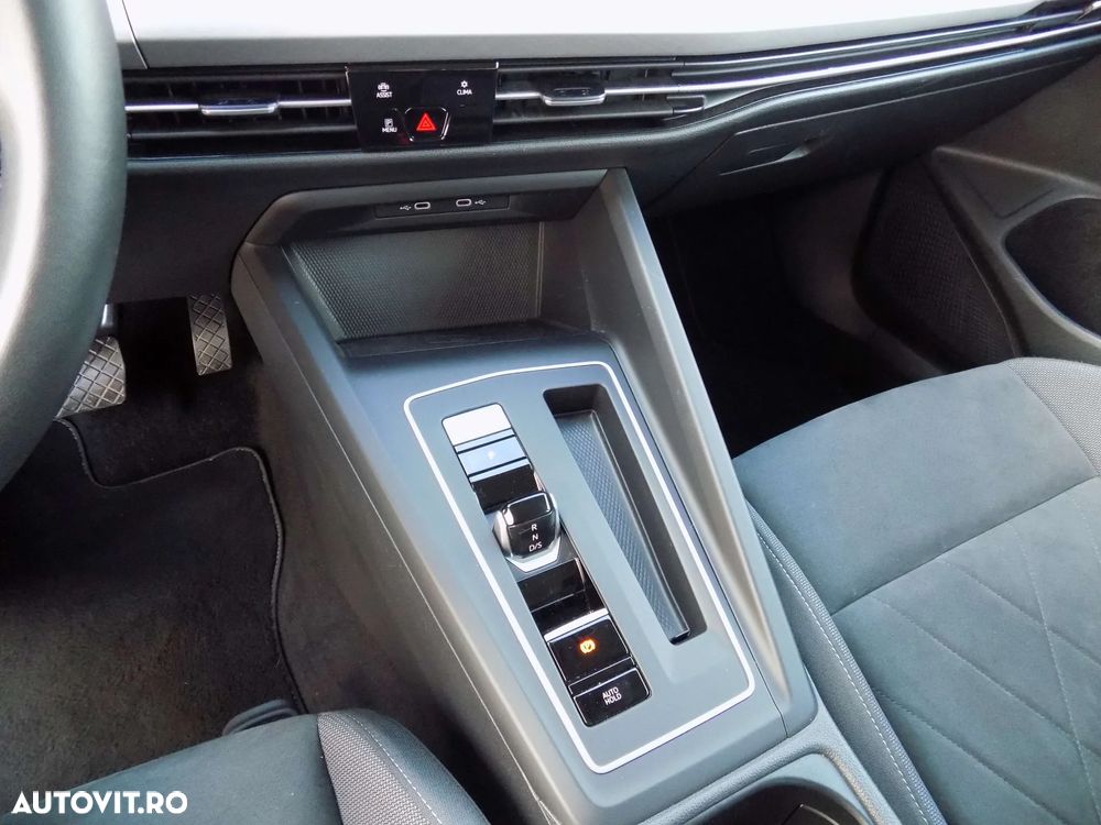 Volkswagen Golf 2.0 TDI DSG Life - 22