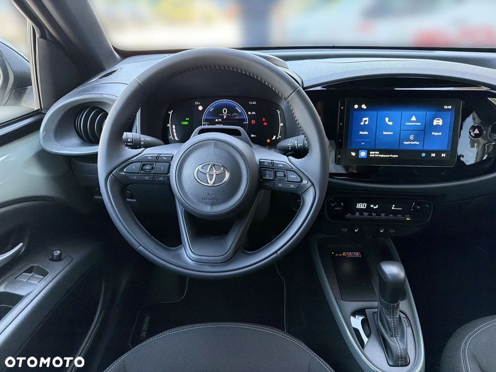 Toyota Aygo X Hybrid 1.5 Style e-CVT - 17