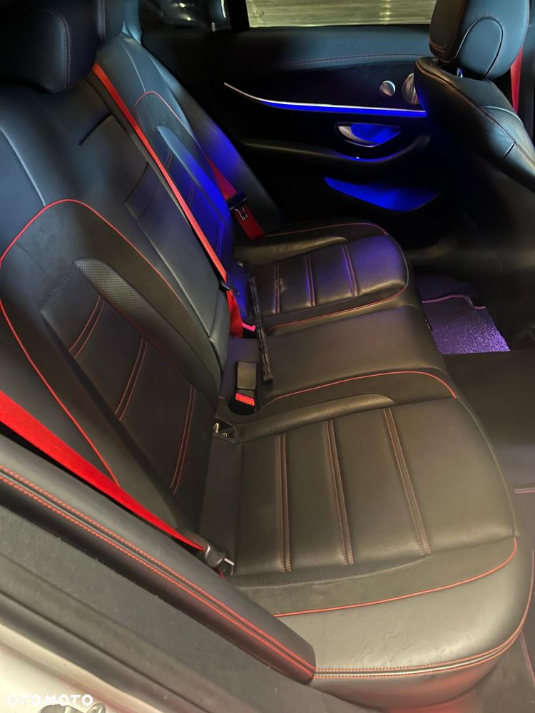 Mercedes-Benz Klasa E 43 AMG 4-Matic - 15