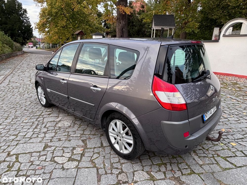 Renault Grand Scenic 2.0 16V Privilege - 5