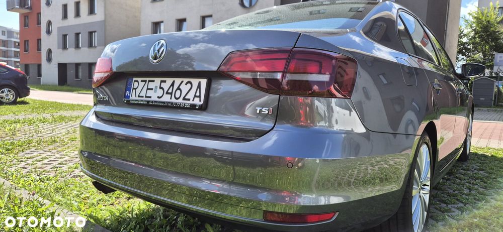 Volkswagen Jetta 1.4 TSI BMT Highline - 9