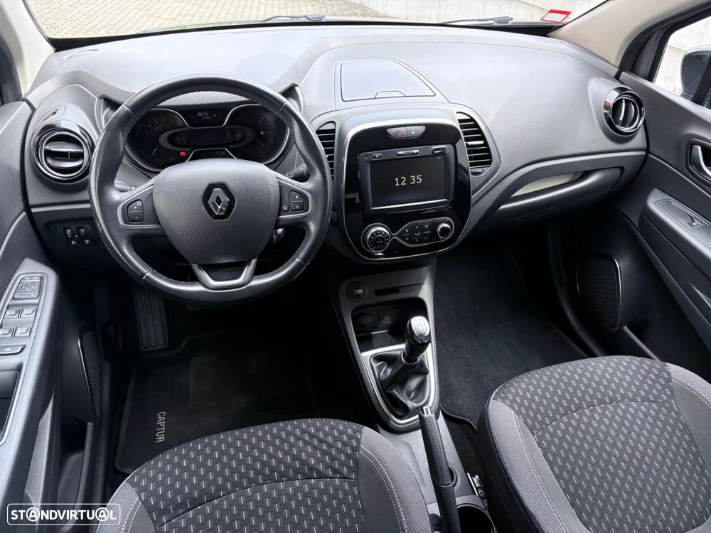 Renault Captur 0.9 TCE Exclusive - 30