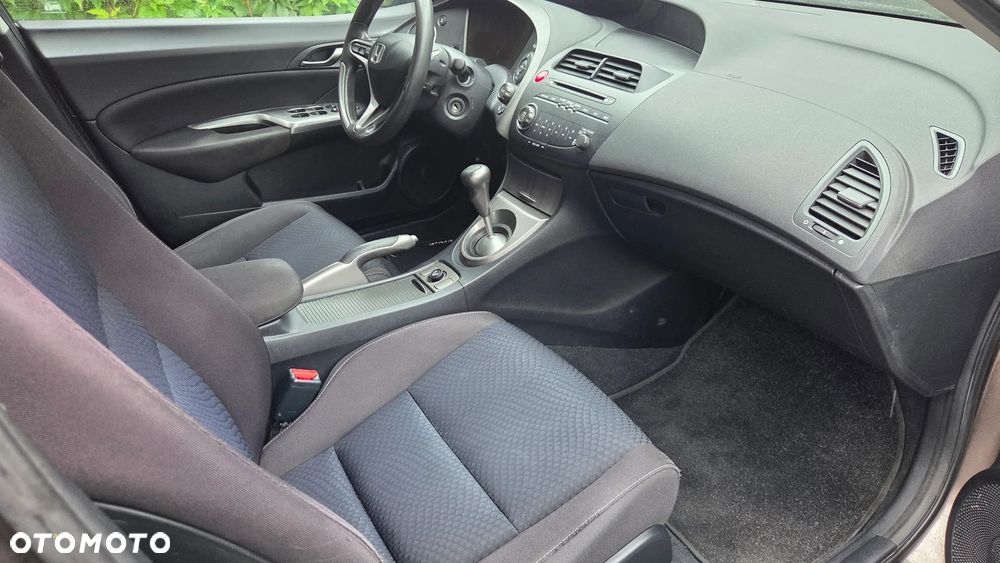 Honda Civic 1.4 Sport - 8