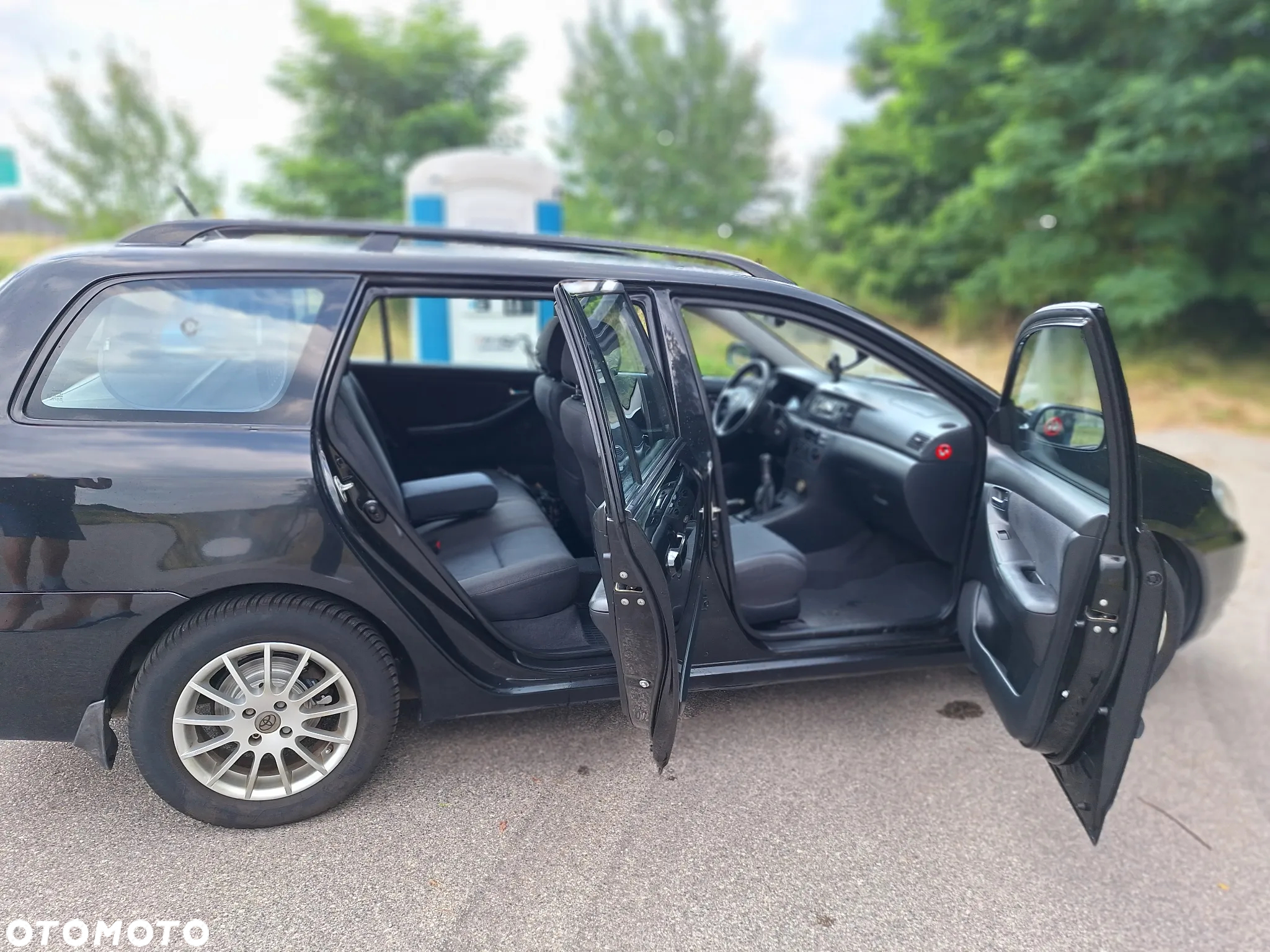 Toyota Corolla 1.6 VVT-i Sol - 26